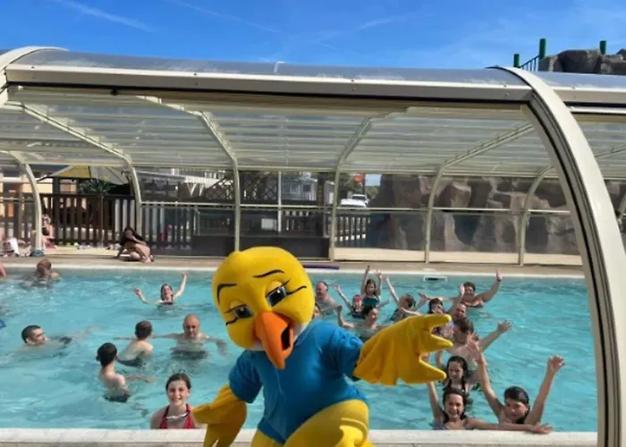 - 6 Pers., Proche Utah - Api-1-52-2112 * Sainte-Marie-du-Mont (Manche)